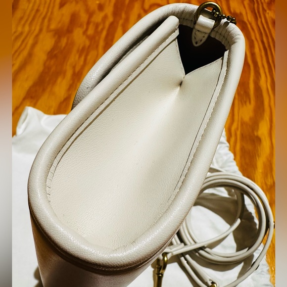 COACH KIP TURNLOCK CROSSBODY - Picture 4 of 11